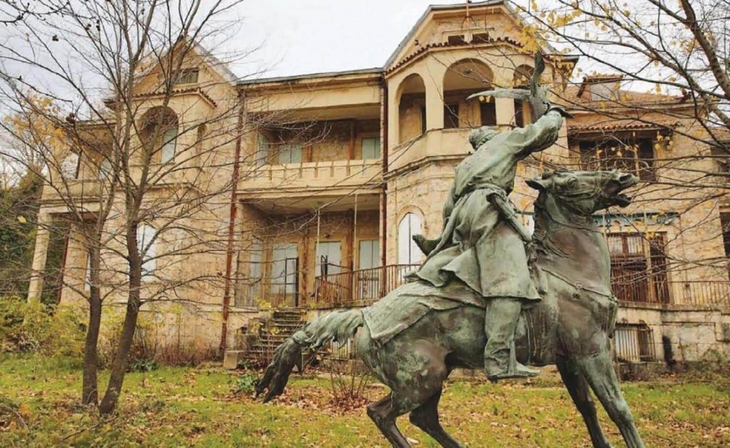 Πρόγραμμα αποκατάστασης του πρώην βασιλικού κτήματος στο Τατόι